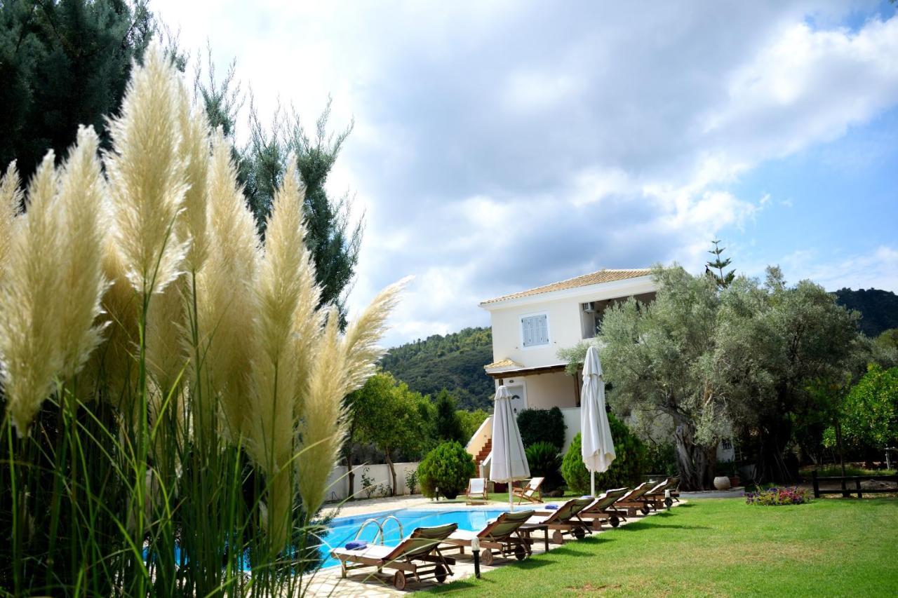 Villa Dioni Lefkada City ภายนอก รูปภาพ