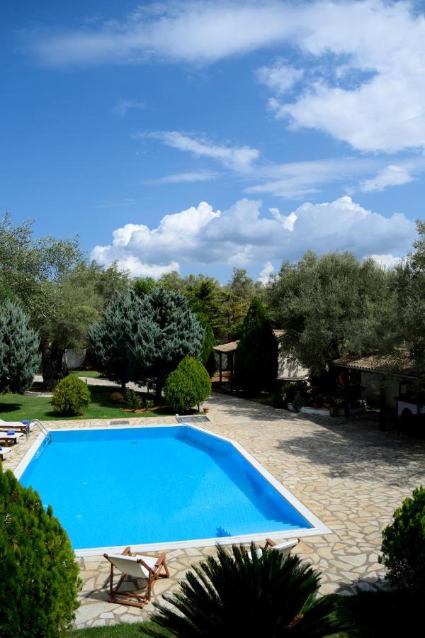 Villa Dioni Lefkada City ภายนอก รูปภาพ