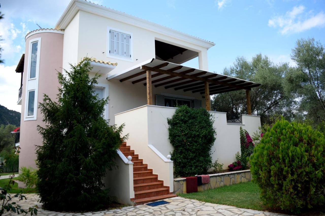 Villa Dioni Lefkada City ภายนอก รูปภาพ