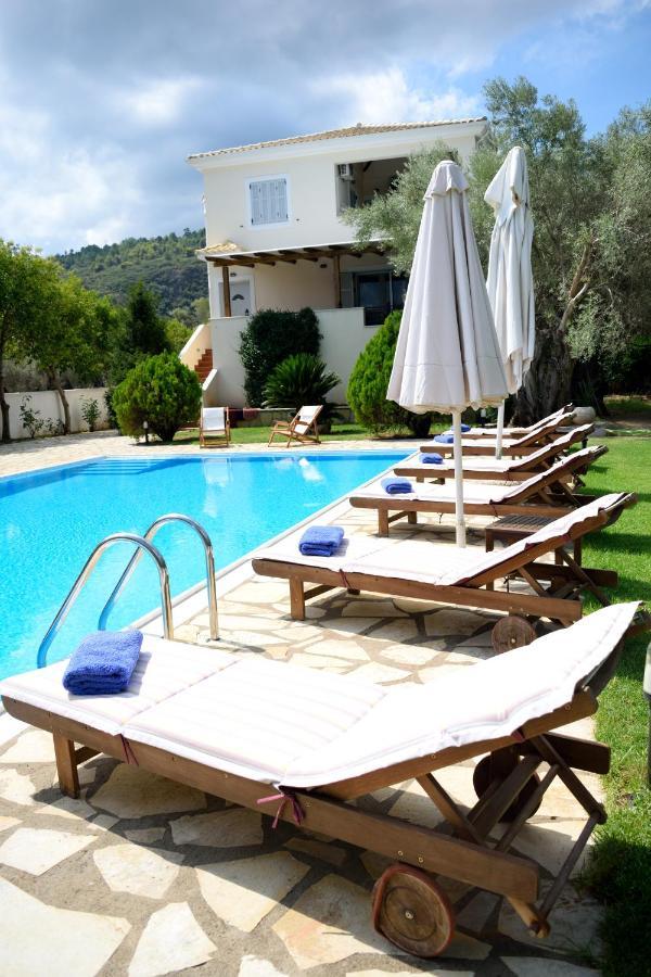 Villa Dioni Lefkada City ภายนอก รูปภาพ