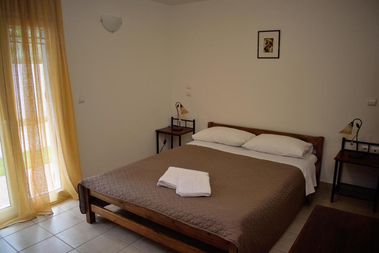 Villa Dioni Lefkada City ภายนอก รูปภาพ