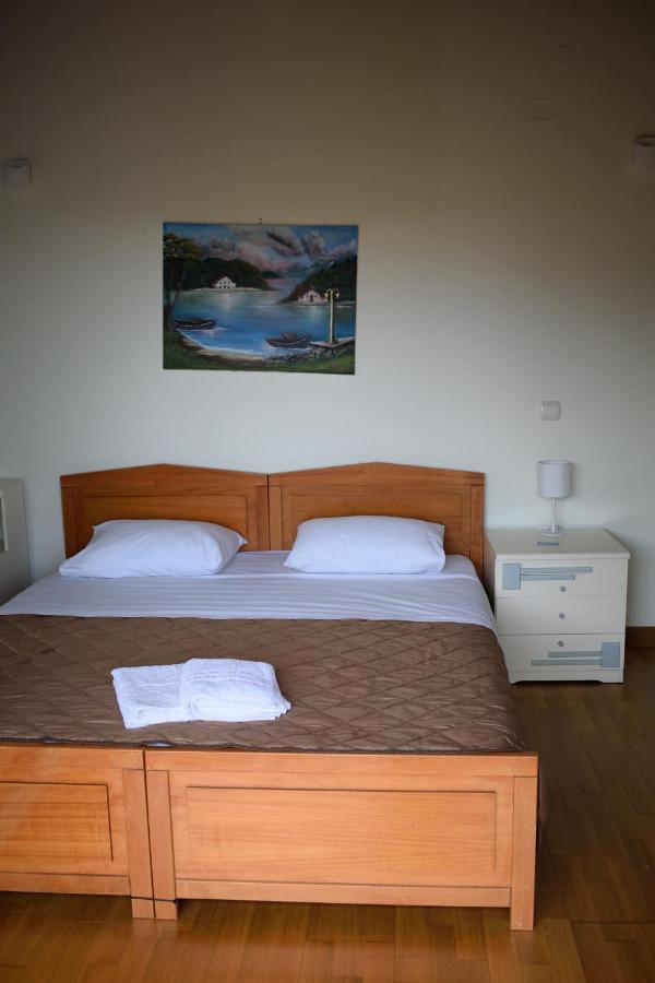 Villa Dioni Lefkada City ภายนอก รูปภาพ