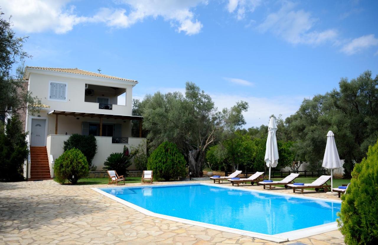 Villa Dioni Lefkada City ภายนอก รูปภาพ